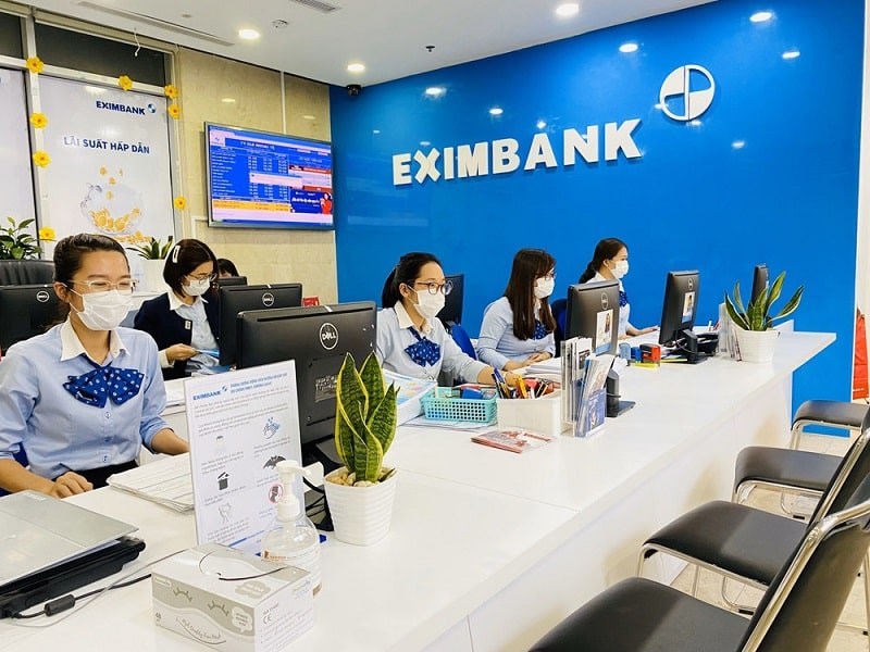 giờ làm việc ngân hàng Eximbank thứ 2 đến thứ 6